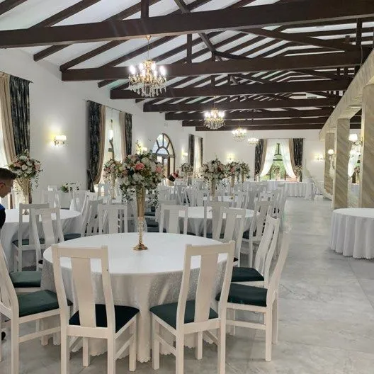 Sala de mese Hanul Marioarei — mobilier traditional Doravi